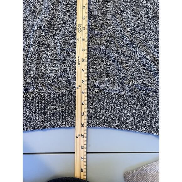 Urban Pipeline Sweater Women's Large Nortec Print Gray, Blues, and Green - Picture 8 of 11